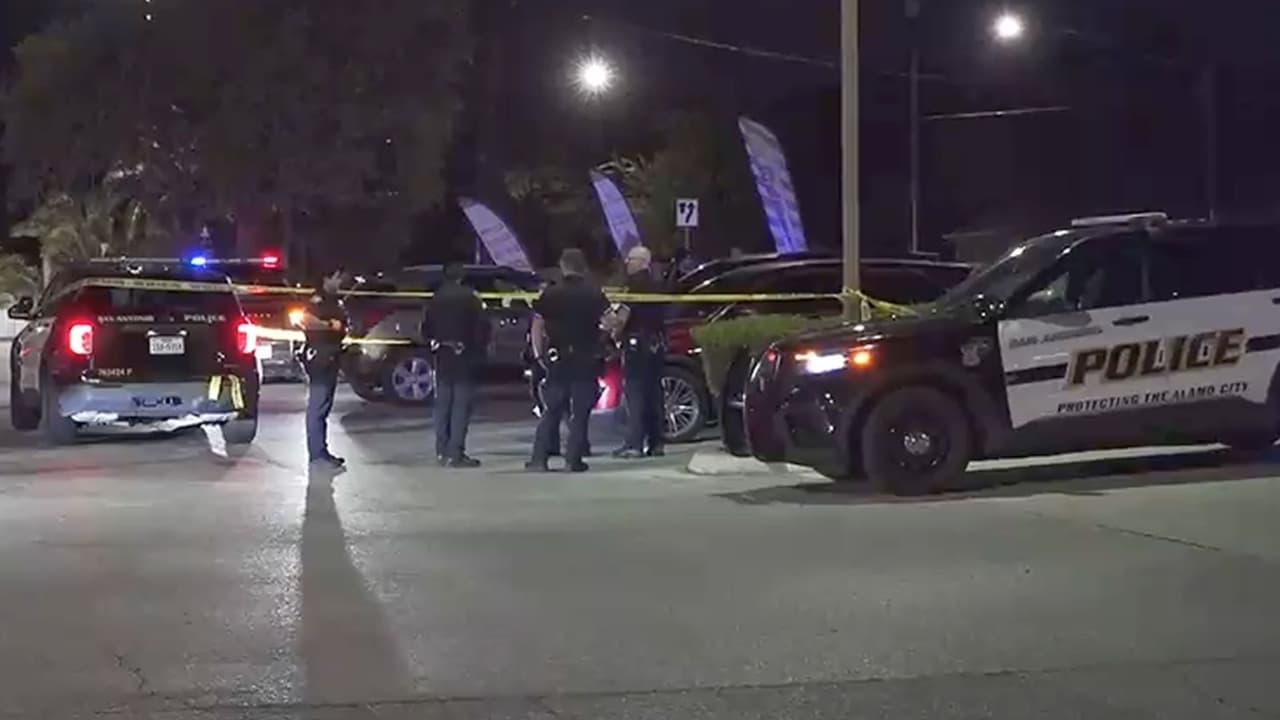 Noche de tiroteos en San Antonio deja 3 heridos y sospechosos prófugos  