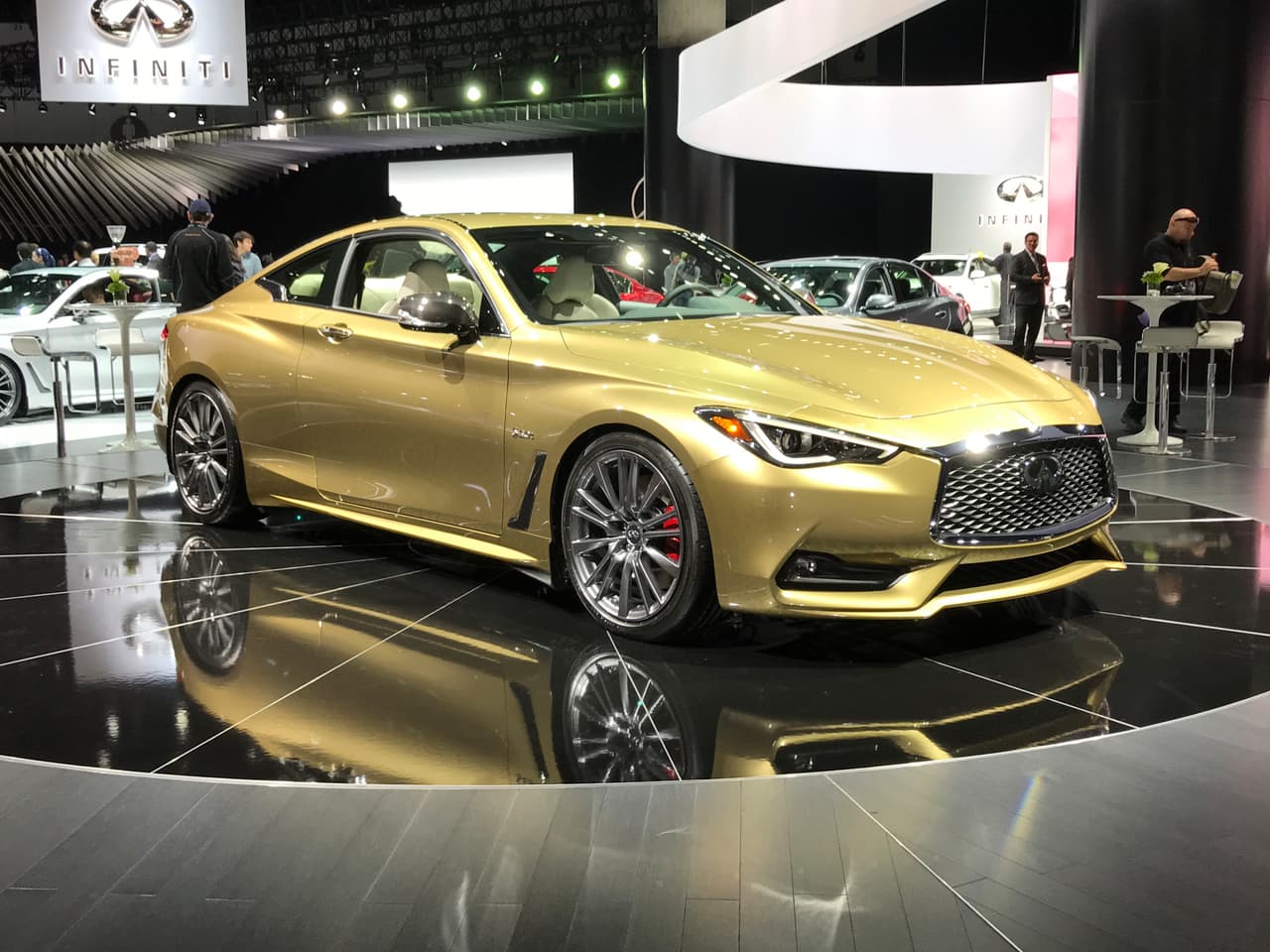 El
<a href="Detroit 2016: El Infiniti Q60 Coupé 2017, es el resultado de la evolución inteligente" target="_blank"><b>Infiniti Q50 S</b></a> coupé no debutó en la cita de
<b>Los Angeles</b> pero si es, hasta nuevo aviso, el vehículo más atractivo e impactante en el área de la marca de lujo de Nissan.