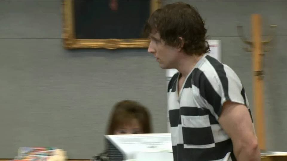 Novio de la madre de Colton Turner es sentenciado a 20 años en prisión 