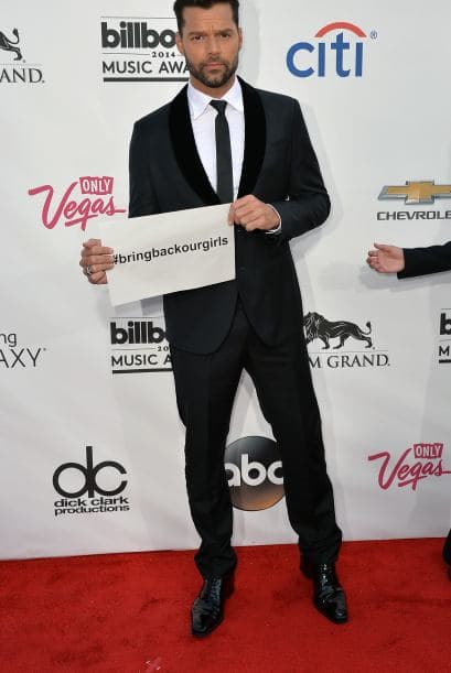 Ricky sumándose a la causa humanitaria. Mira aquí lo último en chismes.