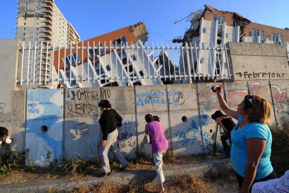 Las réplicas del devastador terremoto de febrero de 2010 han sacudido el centro-sur de Chile, generando zozobra en la población y advertencias de los sismólogos de que éstas pueden prolongarse hasta por cinco años.