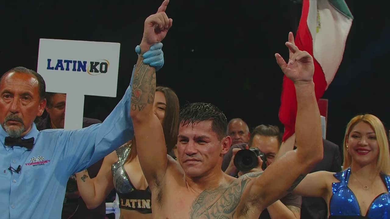 Box Televisa: 'Mickey' Román gana y pide al 'Alacrán' Berchelt