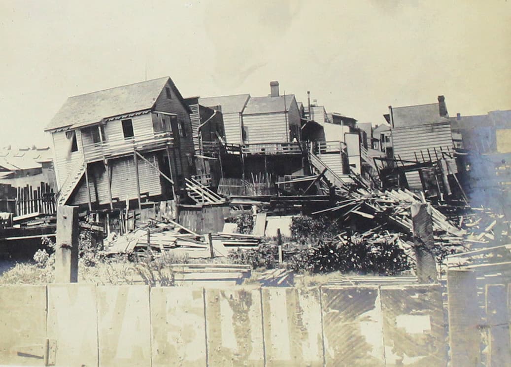 Residencias que colapsaron debido al terremoto de 1906.