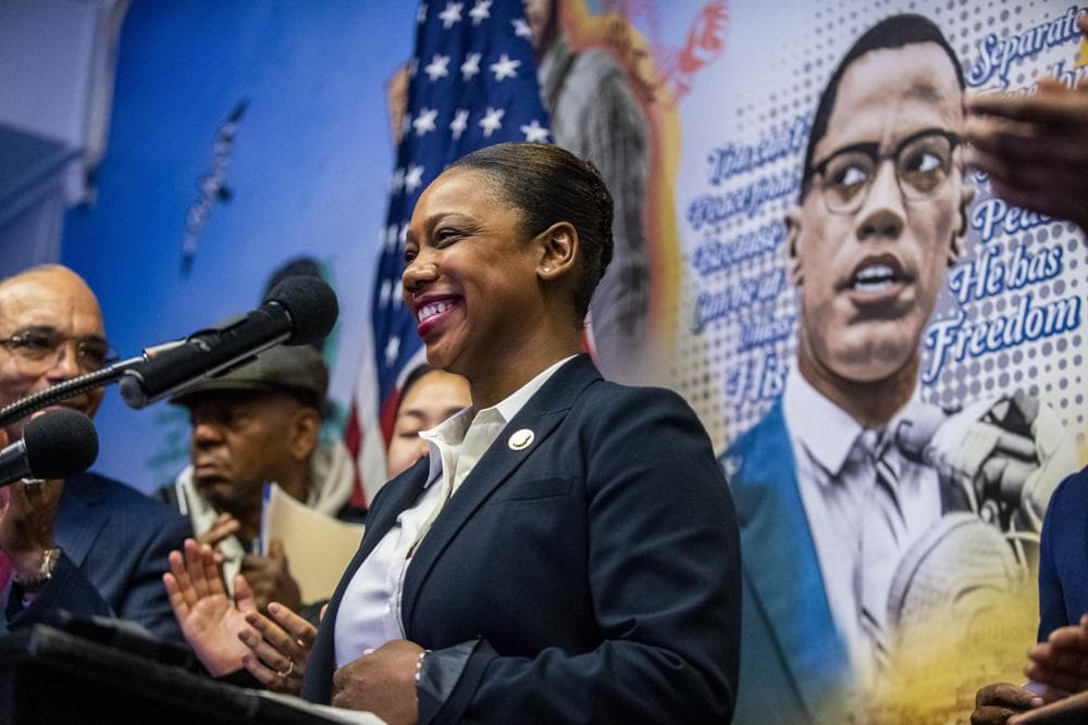 Eric Adams nombra a Keechant Sewell como la primera mujer comisionada del NYPD