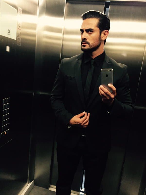 Y aunque haya hecho varios papeles antagónicos, no dudamos que algún día lo veamos como protagonista de algún melodrama.