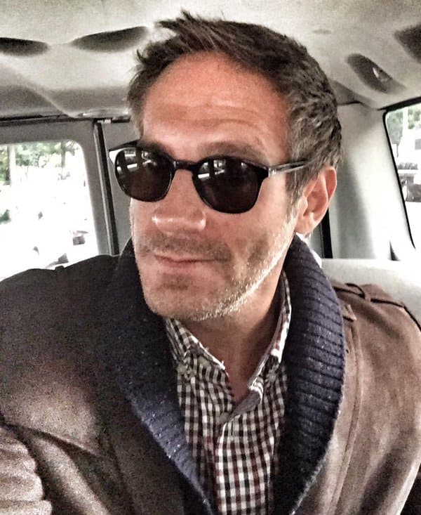 Y claro, le encanta presumirla.