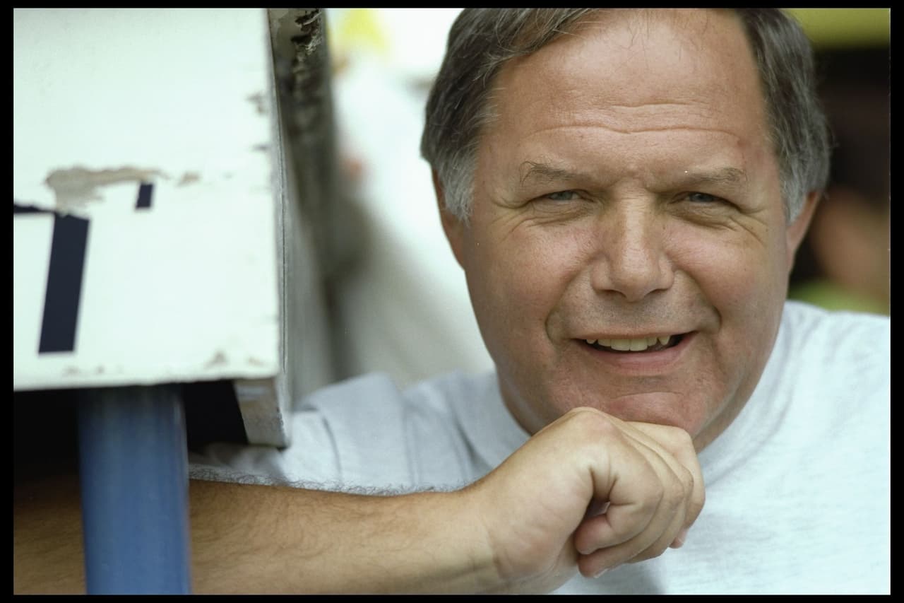 <b>BARRY FRY</b>
<br>Más allá de rituales y supersticiones, también existen las "maldiciones". Este exdirector técnico del Birmingham estaba convencido de que alguien le había puesto un hechizo o maldición a su estadio, el St. Andrews.