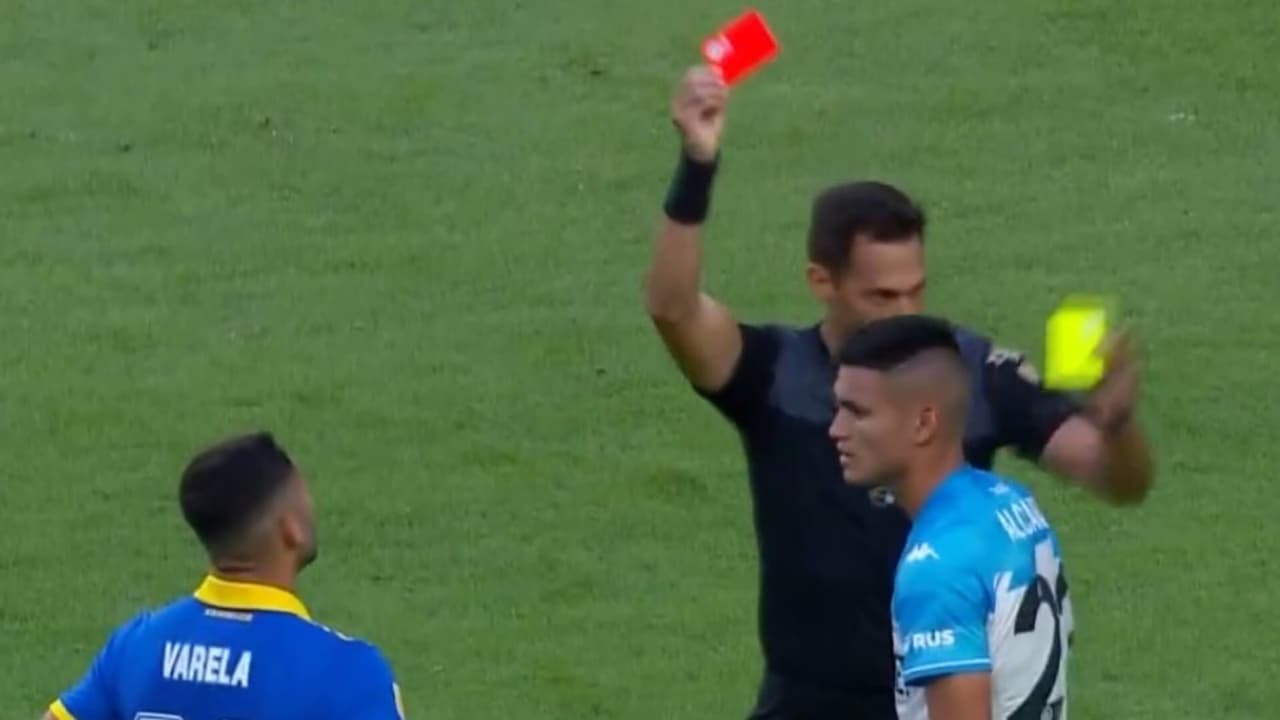 ¡10 jugadores expulsados! Racing vence en polémica final a Boca en Argentina