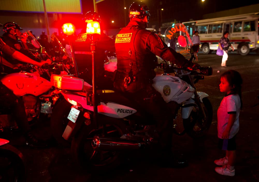 La manifestación de principio a fin tomó poco más de una hora, en un recorrido en el que no se registraron incidentes violentos, constató la AFP