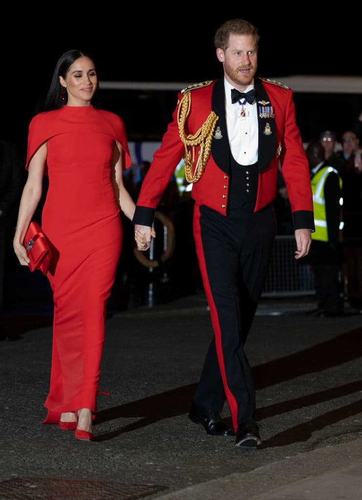La noche de este sábado 7 de marzo, 
<b>los duques de Sussex</b> asistieron a la gala del Festival de Música Mountbatten, la cual se celebró en el Royal Albert Hall, reportó 
<a href="https://www.hellomagazine.com/royalty/gallery/2020030785941/prince-harry-meghan-markle-at-royal-albert-hall-best-photos/8/" target="_blank">Hello! </a>
<br>