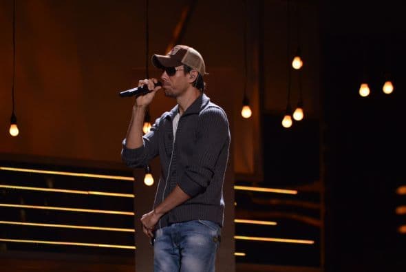 Enrique también ensayó solo. Nos dio grandes sorpresas.