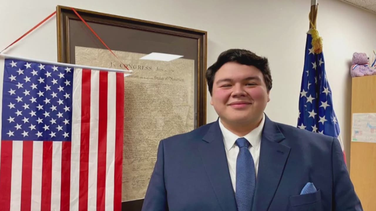 Viene de La Villita, es egresado de Harvard y a sus 23 años es el nuevo representante estatal de Illinois