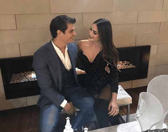 Sin embargo, un internauta de dicha red social opacó la publicación de la ex Miss Universo al sugerir que cuando Ximena y Juan Carlos se embaracen de nuevo, "lo mantengan en secreto por las malas vibras".