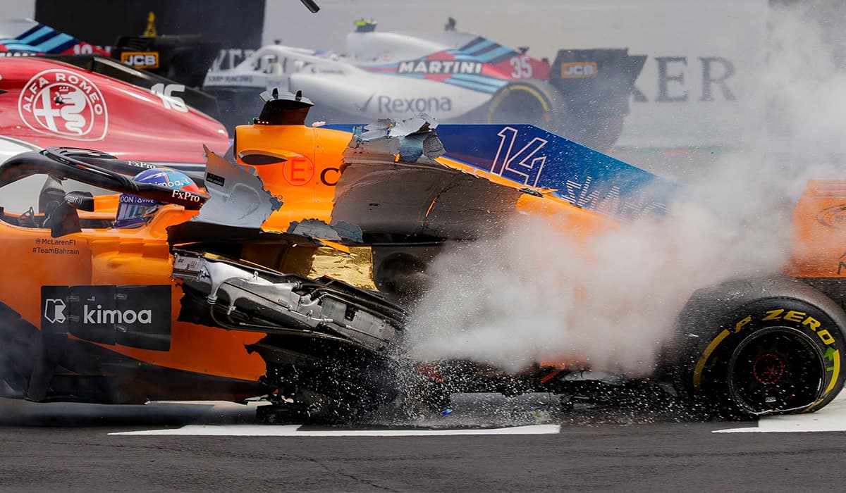 Los pilotos 
<a href="https://www.univision.com/deportes/formula-1/en-fotos-el-aparatoso-accidente-de-fernando-alonso-en-el-gran-premio-de-belgica-fotos" target="_blank">involucrados en el accidente</a>, incluyendo Fernando Alonso, salieron ilesos.
