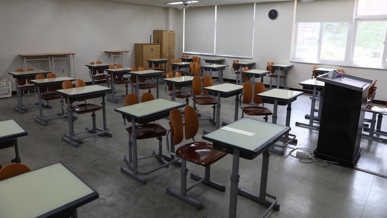 Maestros de Bakersfield prefieren iniciar las clases en agosto con educación 100% remota