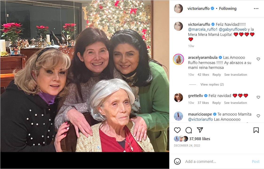 Victoria Ruffo compartía momentos felices junto a su mamá.