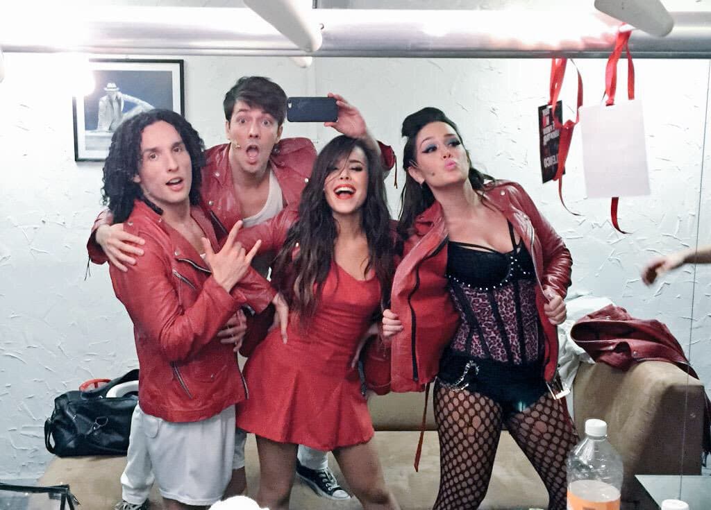 Actualmente 
<b><a href="http://www.univision.com/programas/novelas/que-fue-del-elenco-de-atrevete-a-sonar-fotos">Danna</a></b> protagoniza una vez más el musical 'Hoy no me puedo levantar', el cual está conformado por canciones del exitoso grupo español, 'Mecano'.