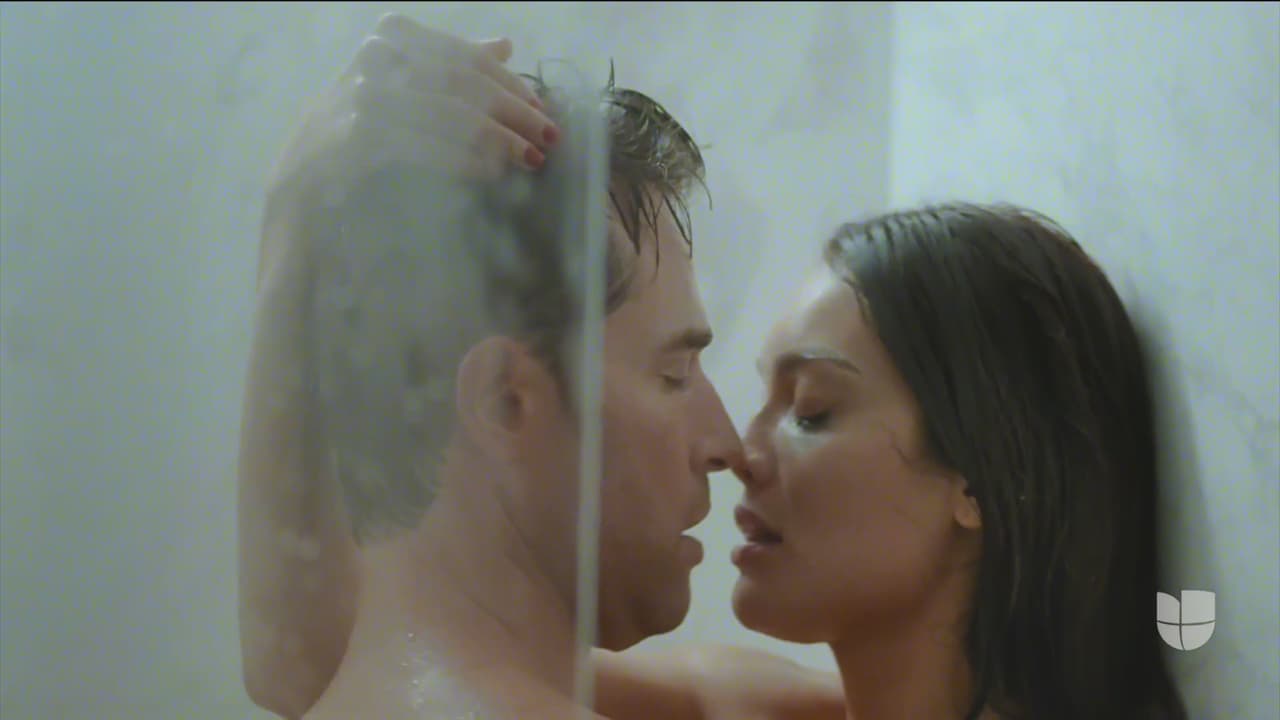 Miguel le confesó a Asya sus deseos de convertirse en padre junto a ella.