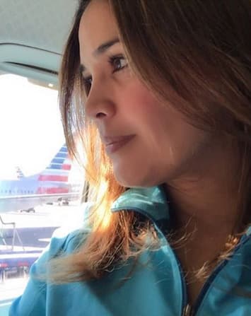 Karla Martínez se mantiene orando por las familias que han resultado afectadas. "Señor, en este momento ruego por tu protección
<br>sobre aquellas familias que han sido afectadas por este desastre natural o tragedia que ha ocurrido, ten misericordia de ellos, Dios, permite que puedan conseguir la forma de salir hasta un lugar seguro y resguardado".