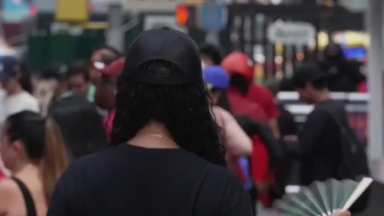 Cómo protegerse del calor extremo en el trabajo durante una ola de calor