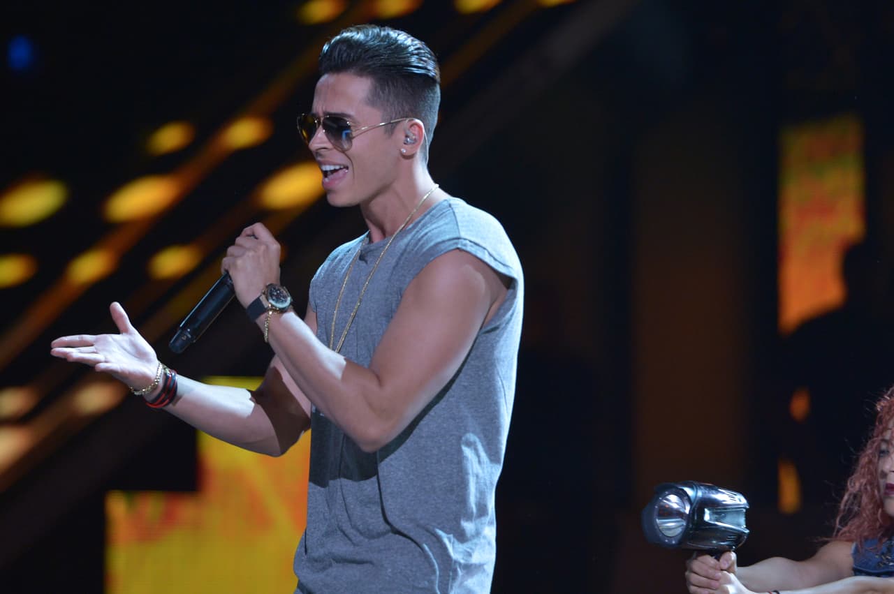 Le gusta inyectarle mucha pasión a todo lo que hace y con ello pretende conquistar a todas.