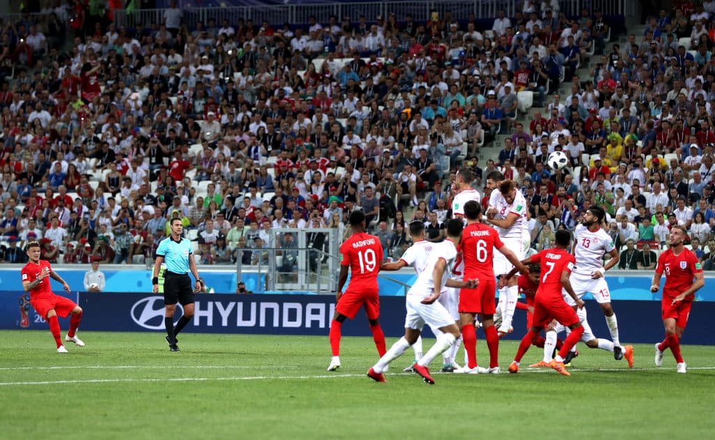 Durante el segundo medio los tunecinos decidieron estacionar el autobús frente a su portería, como se dice coloquialmente cuando un equipo repliega sus filas a la defensiva.