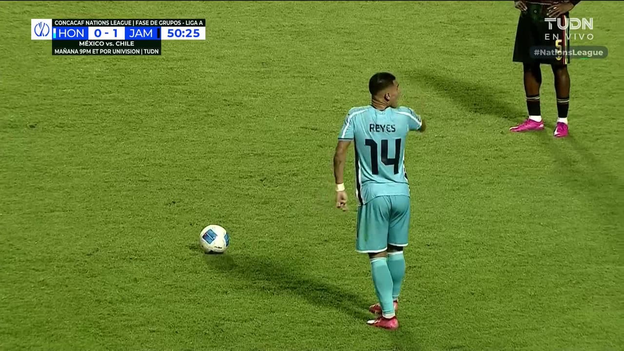 ¡TIRO ATAJADO! disparo por Keyrol Figueroa.