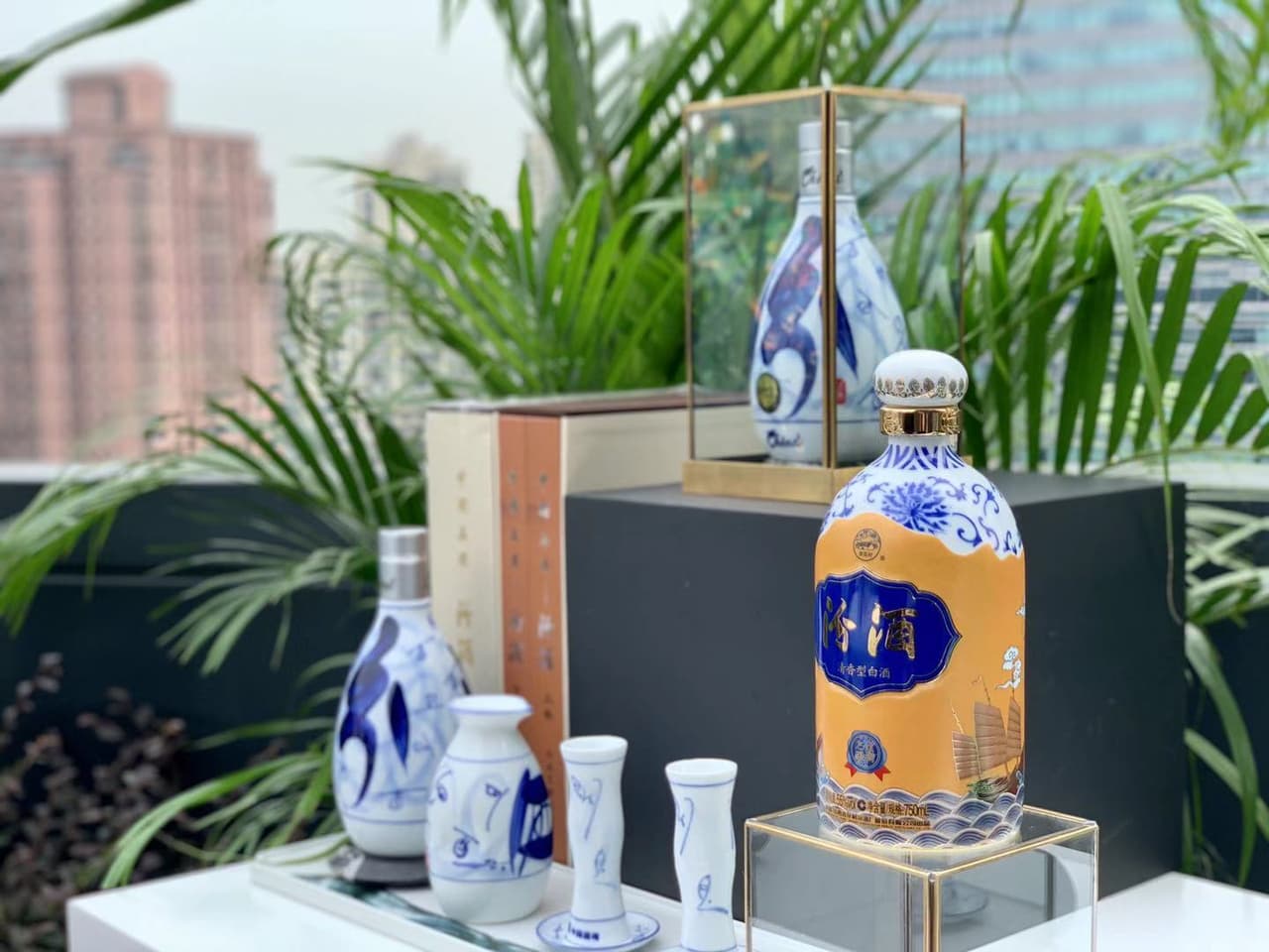 <b>Puesto 7. Shanxi Xinghuacun Fen Wine Factory Co.</b> Este fabricante de bebidas alcohólicas se benefició de la recuperación de China posterior al coronavirus. Tuvo un aumento de más del 50 por ciento en los ingresos en 2020 y su valor en el mercado se incrementó 346%.