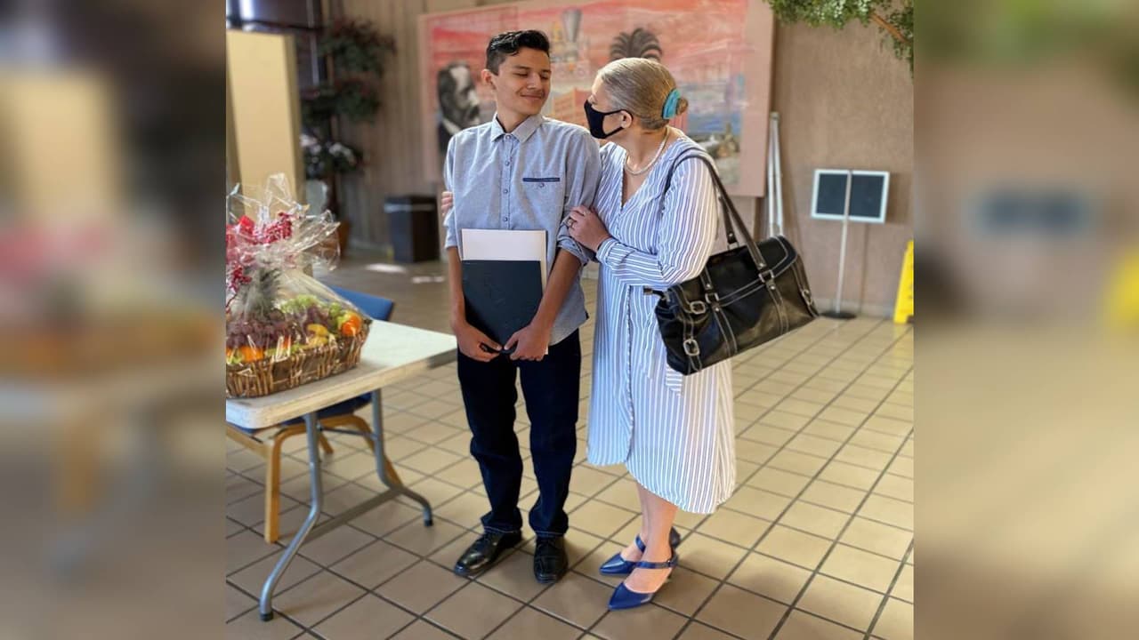 Adolescente de 17 años salva la vida de una trabajadora social que atravesaba una crisis diabética