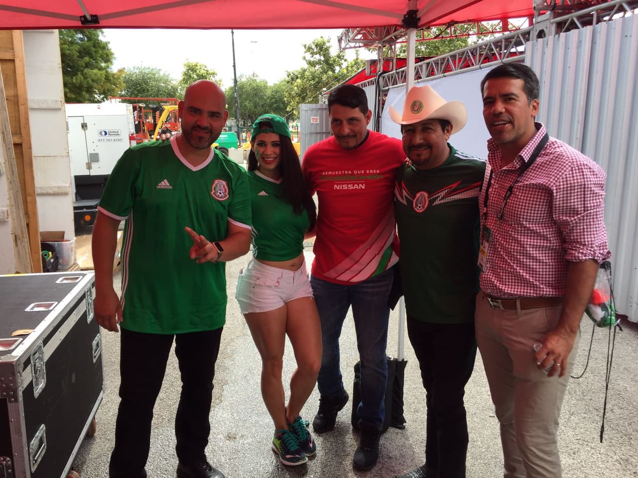 'El Bueno, La Mala y El Feo' más mexicanos que el chile en Houston.