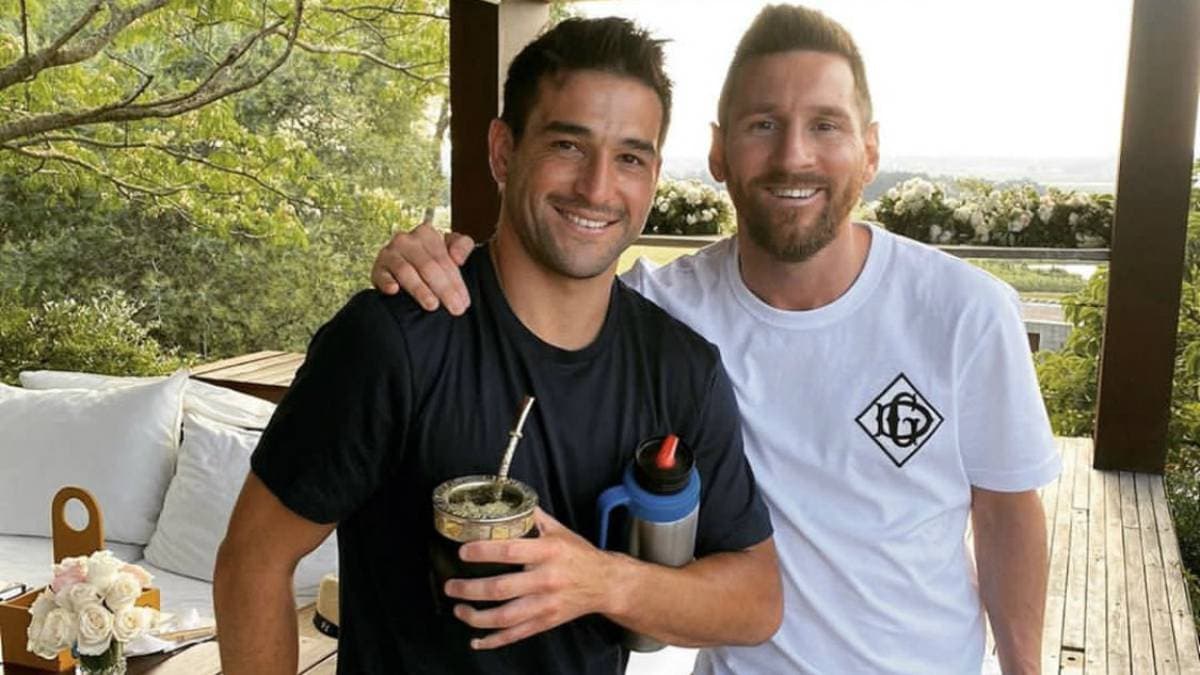 Nicolás Lodeiro despidió el 2019 agradecido de “haber conocido a uno de mis ídolos: Messi”