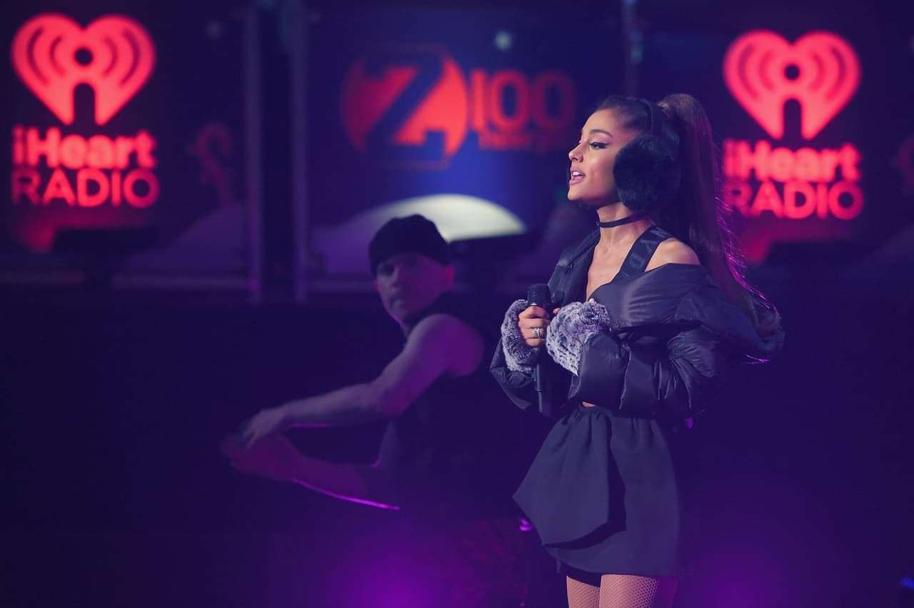 Grande se ha consolidado también como una estrella de las redes sociales, con 45 millones de seguidores en redes como Twitter.