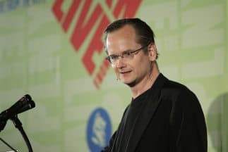Lawrence Lessig, el profesor de Harvard que quiere ser un presidente fugaz