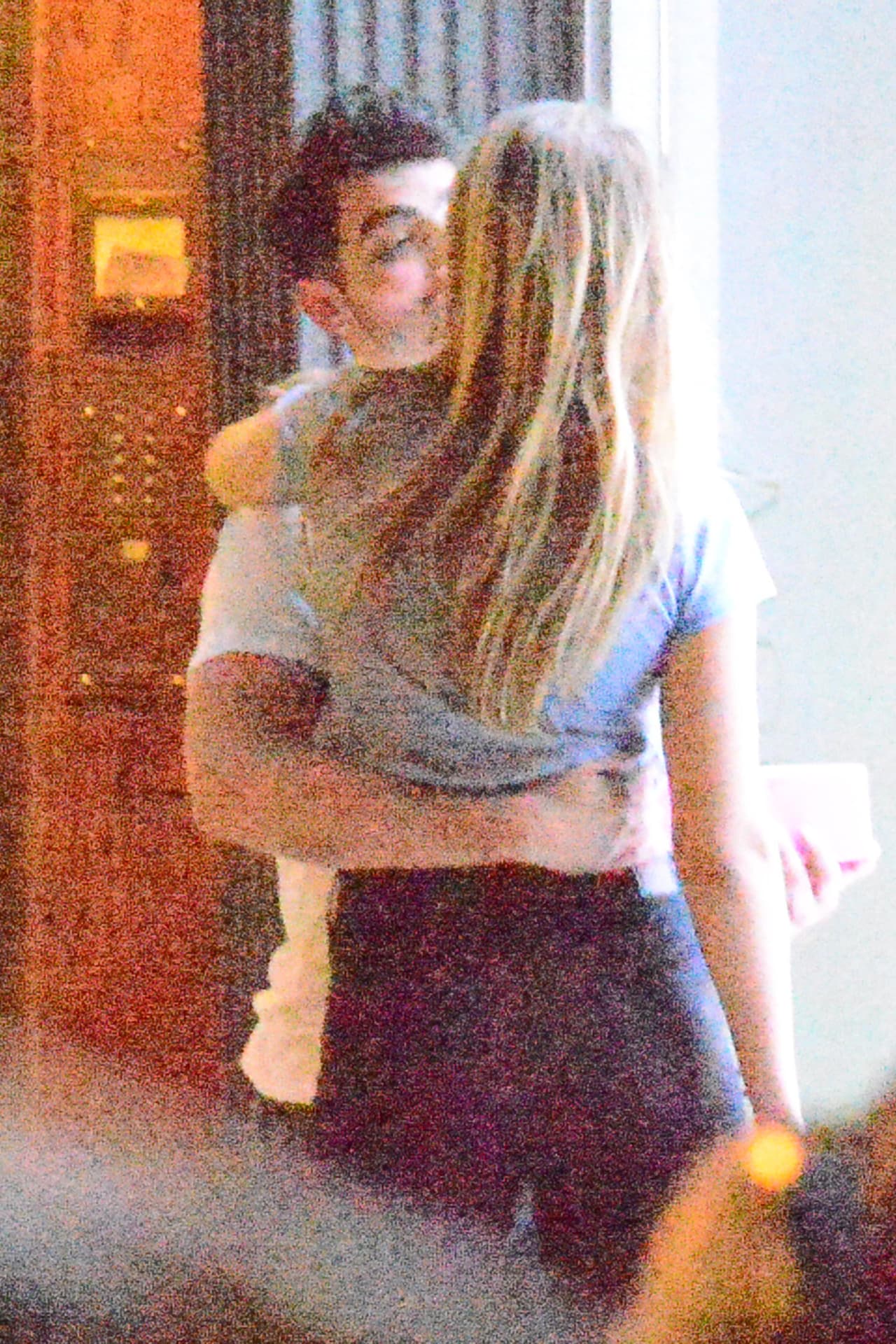 ¡Esa mano árbitro!