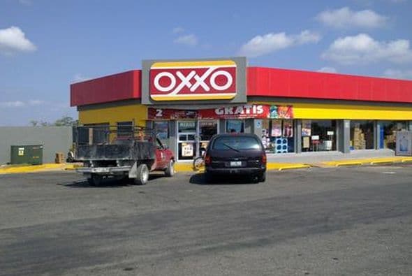 Es la cadena más grande y de mayor crecimiento de tiendas de conveniencia en el país, convirtiéndose en líder indiscutible en el segmento. (Imagen tomada de Twitter)