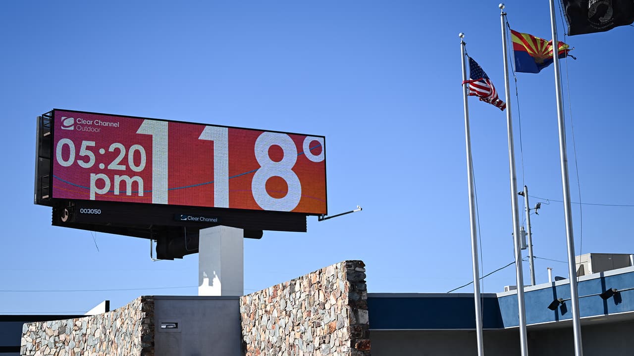 Designan al primer director para combatir al calor extremo en Arizona