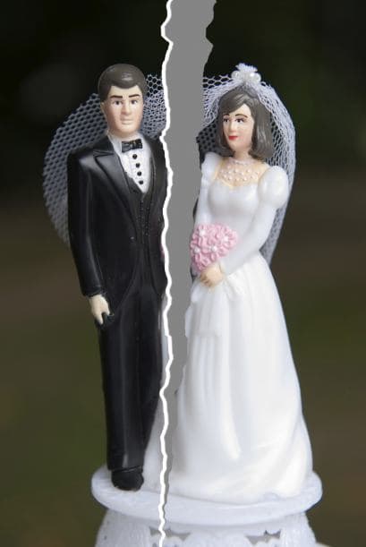 Mira este repaso de las personalidades que, tras divorciarse, quedaron con el corazón y el bolsillo rotos.