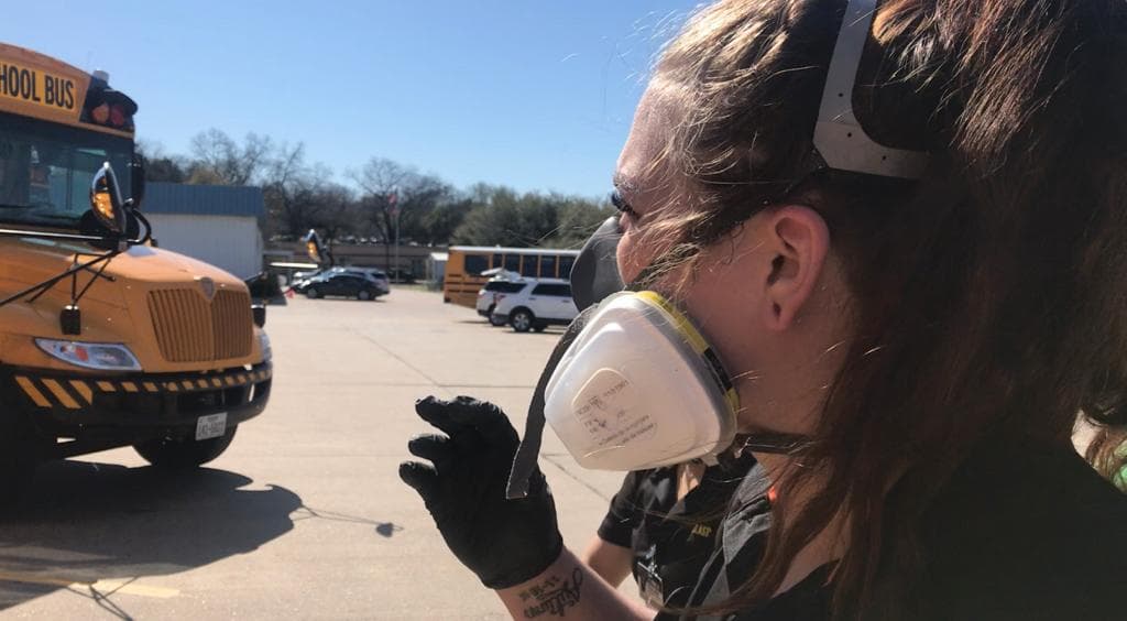Noticias 23 estuvo presente durante el proceso de desinfección.
<br>