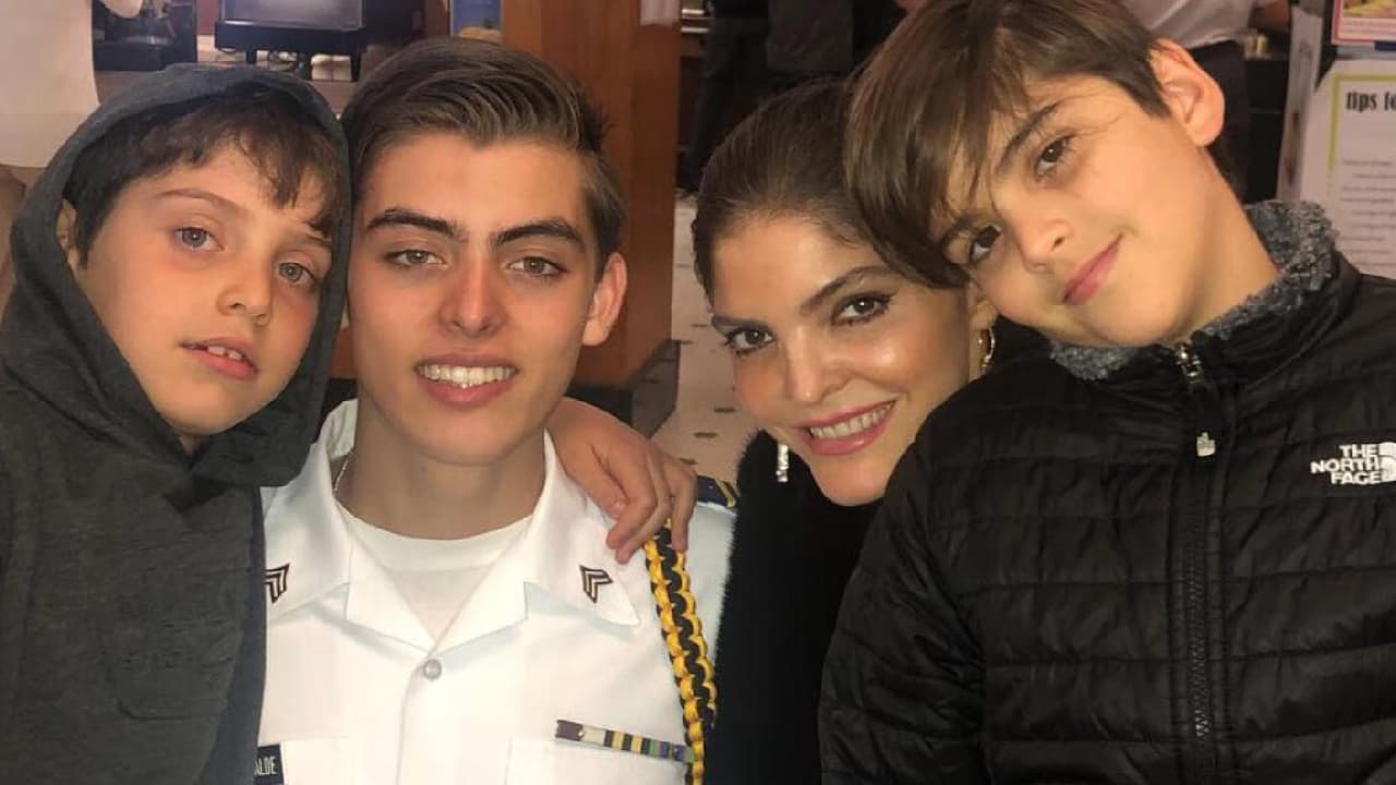 "Caigo bien gorda": Ana Bárbara revela por qué dos de sus hijos no viven con ella