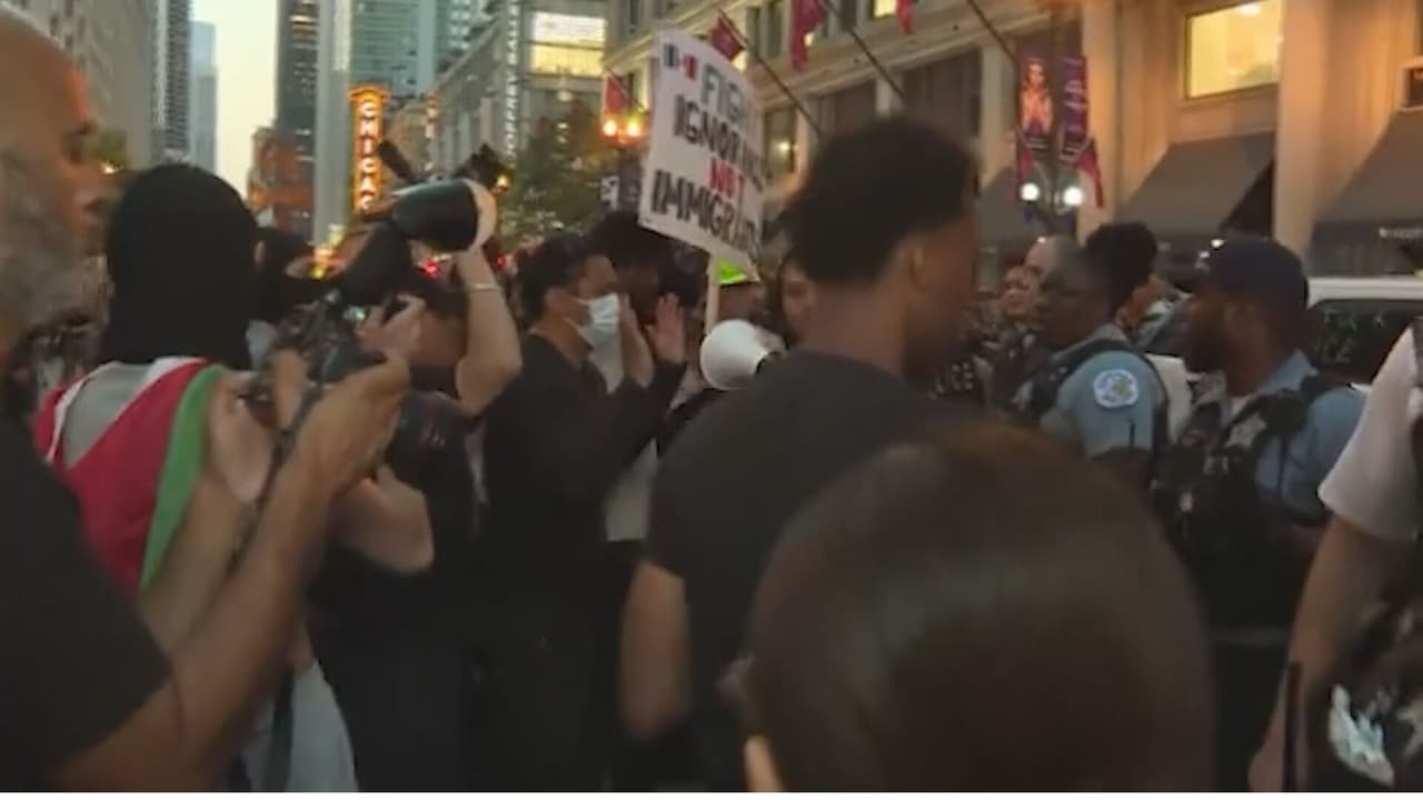 "Gobierno federal ordenó a ICE estar en alerta en Chicago": confirma alcaldía