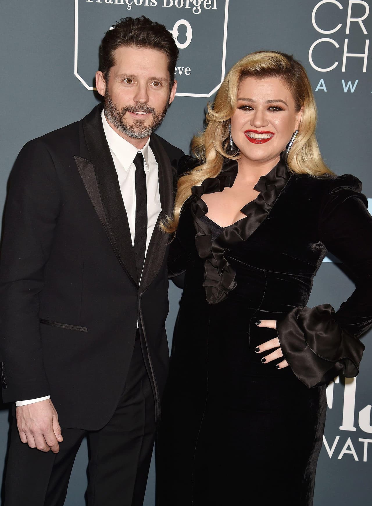 Kelly Clarkson obtuvo la custodia principal de sus hijos River Rose y Remington Alexander, tal como lo había solicitado en junio, cuando informó que le había pedido oficialmente el divorcio a Brandon Blackstock.