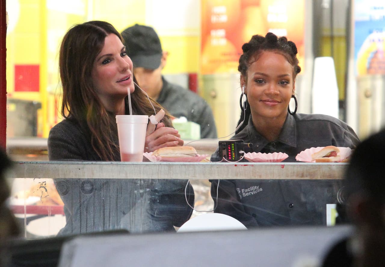 ¿Rihanna y Sandra Bullock en pleno lunch date?