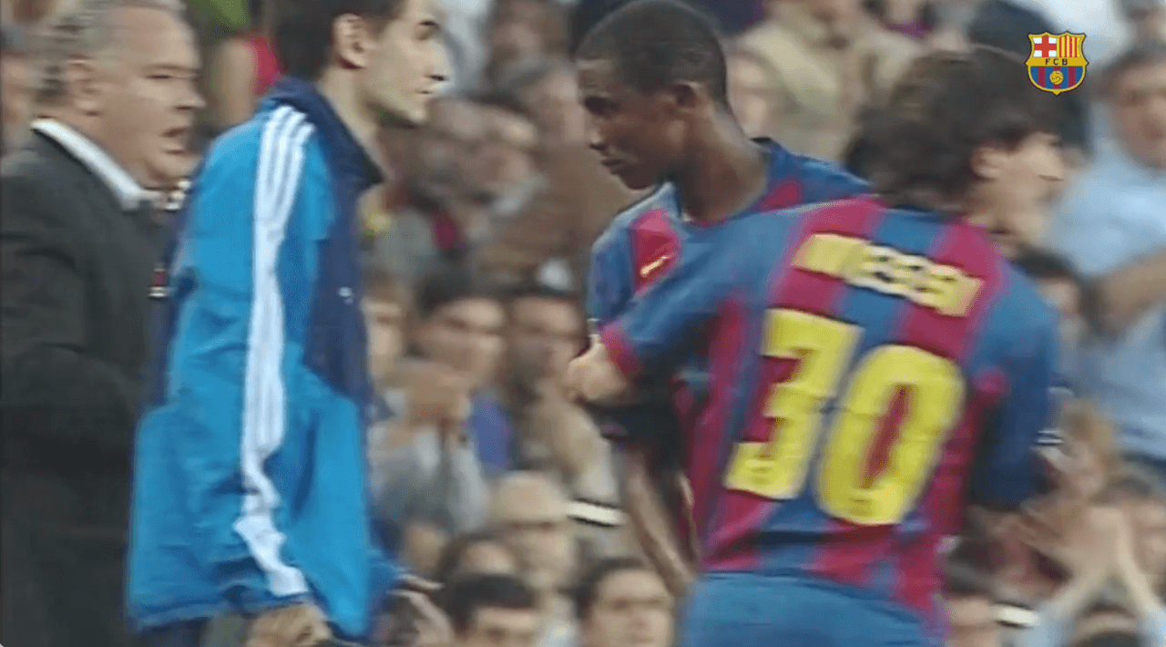 <b>Messi, capaz de cambiar un partido en cuestión de segundos</b>
<br>- El argentino no necesitaba más que unos minutos para demostrar en lo que se convertiría posteriormente.
<br>- Su equipo lo ganaba 1-0 precisamente con gol de Eto’o, aunque ahora era su turno.