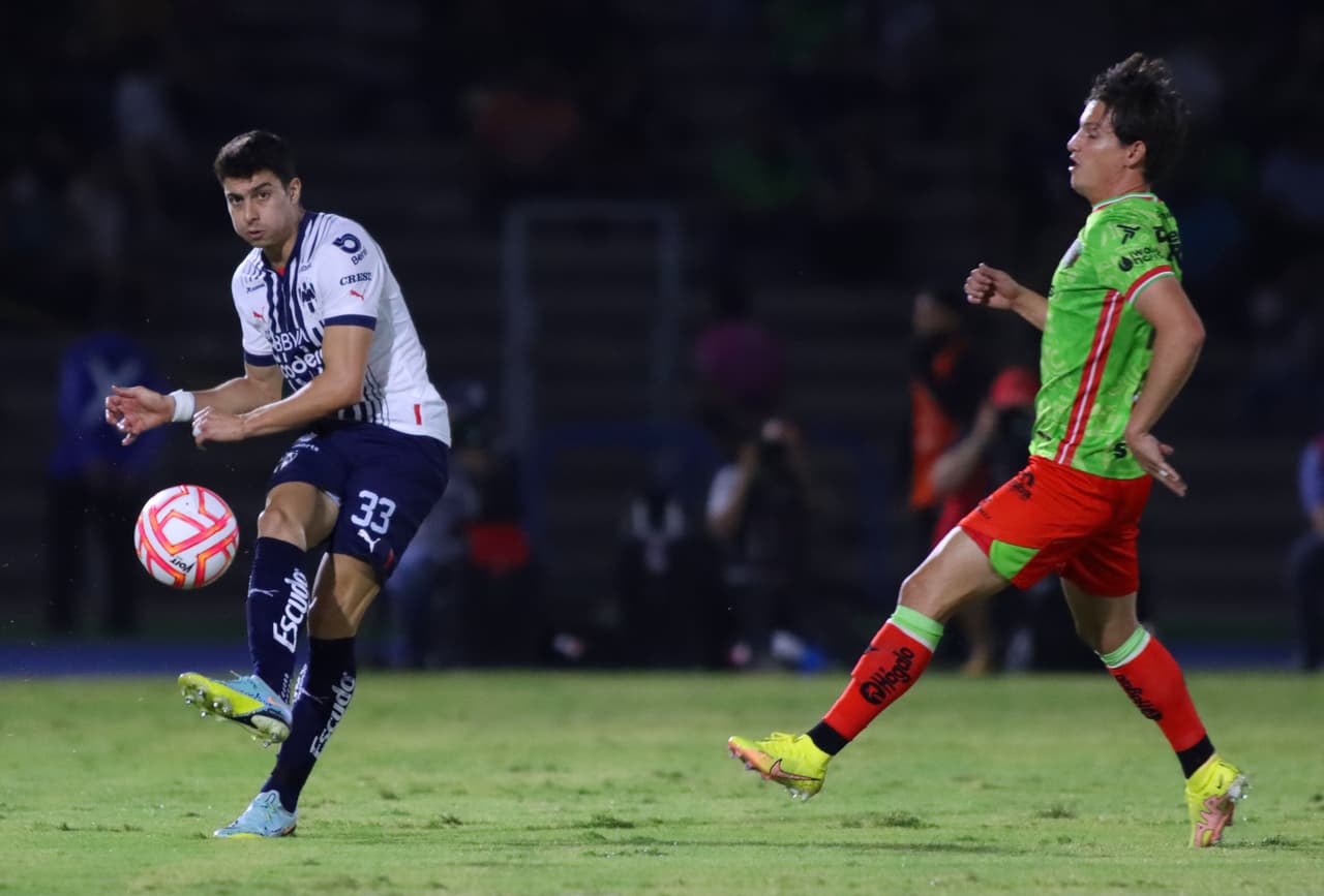 Un partido que por momentos fue somnoliento despertó hasta el 76’ con una jugada individual de Gallardo por la banda para rematar a primer palo y batir a Talavera. Los Bravos siguen perdiendo puntos y se alejan de la zona de repechaje.