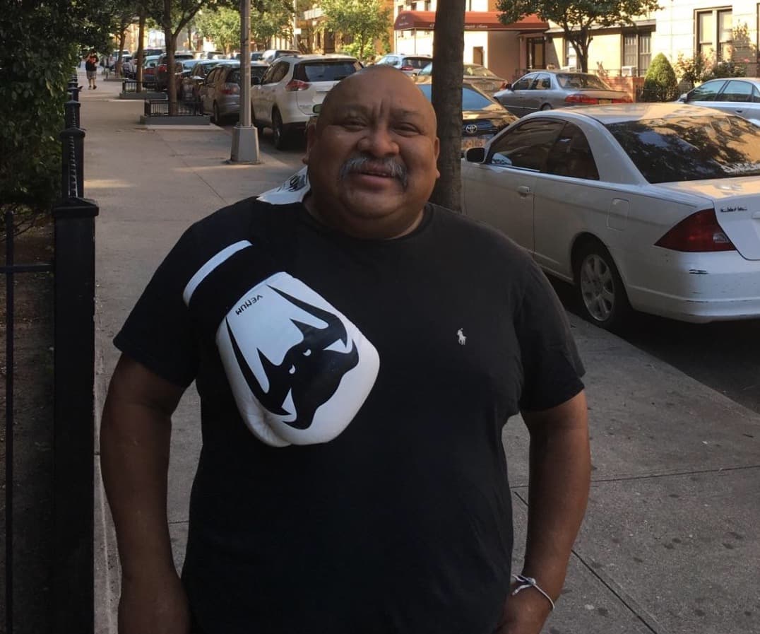 Jaime González regresaba de Manhattan a Queens después de su jornada nocturna limpiando oficinas en Midtown. “Desde el tren pude ver el humo en una de las torres, fue terrible".