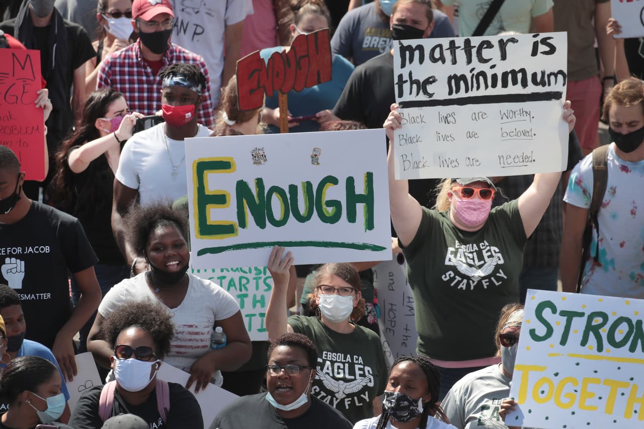 Gobernador de Wisconsin pide a Trump que suspenda su viaje a Kenosha