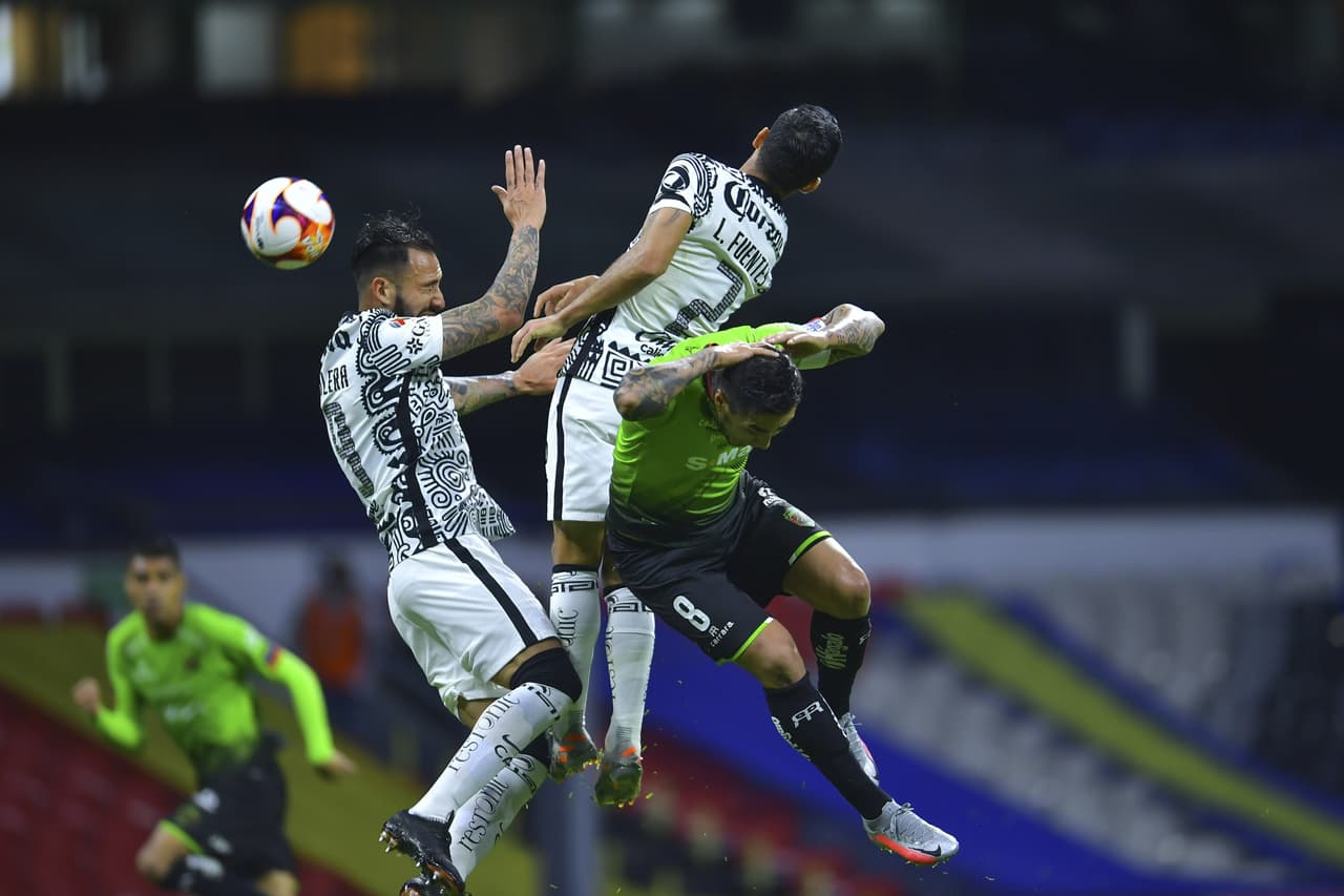 Con goles de Emanuel Aguilera y Roger Martínez, América vence 2-0 a Bravos y se adueñan de los tres puntos.