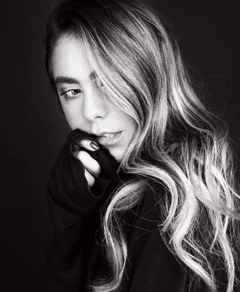 Aunque en la misma publicación consideró que su prioridad no es la actuación, sino sus proyectos personales relacionados con la moda. "Estoy concentrada en la moda, generación de contenido y emprender. Hace poco renuncié a mi trabajo para dedicarme a mis proyectos personales y futuros emprendimientos", mencionó Claudia.