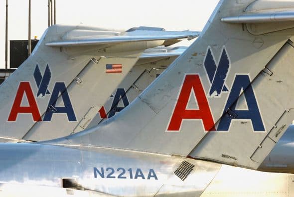 American Airlines se describía a sí misma como "algo especial en el aire", y lo era. Pero ¿cómo llegó a la situación de pedir protección bajo la Ley de Quiebras de Estados Unidos y ser adquirida, posiblemente, por otras aerolíneas? Aquí te contamos la historia.