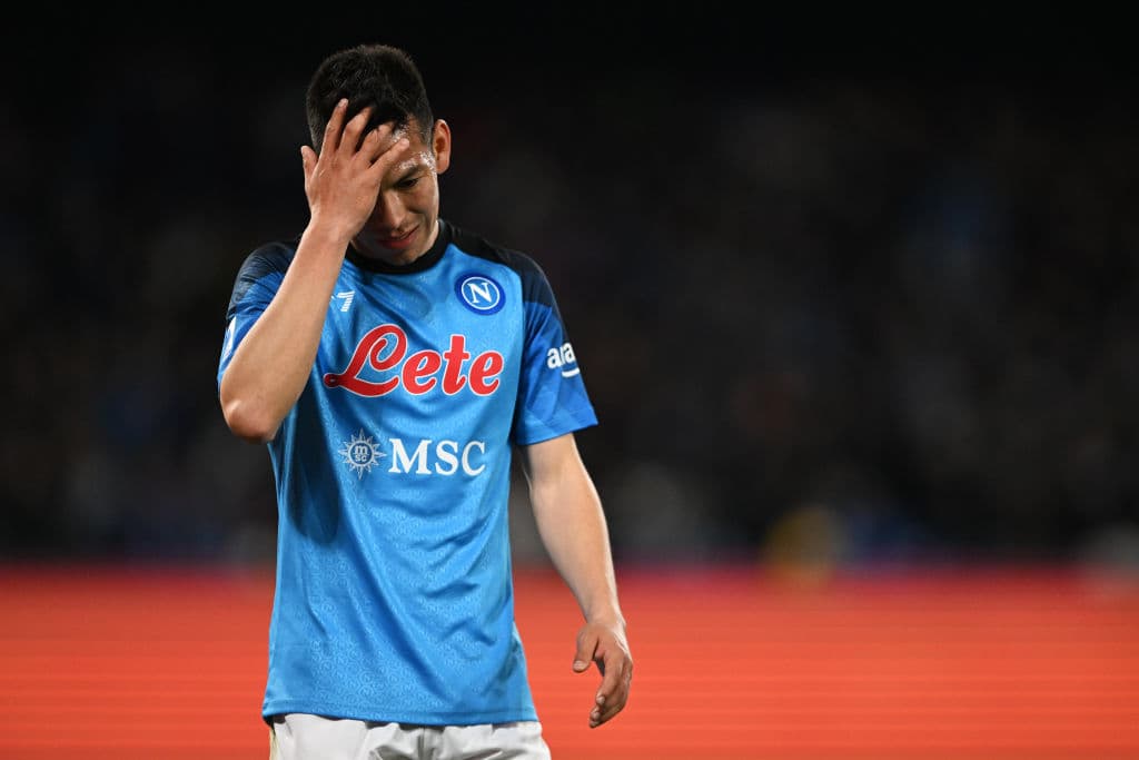 'Chucky' Lozano ya conoce parte médico del Napoli tras su lesión ante Fiorentina